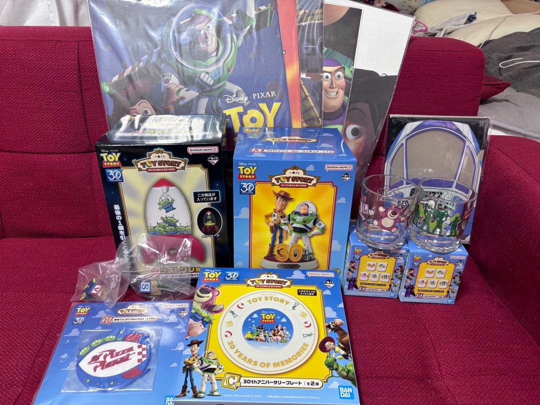 リゼロ エミリアの誕生日生活 2025 ベアトリス 缶バッジ 9個