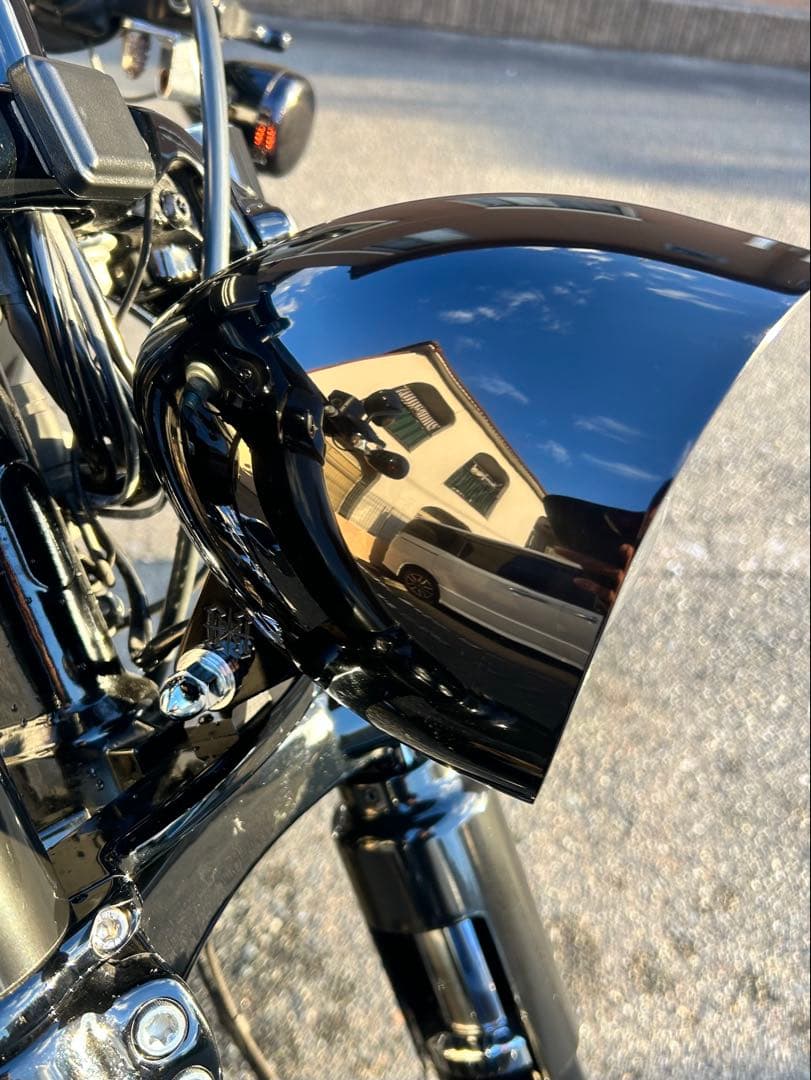 TRIJYA 砲弾型ヘッドライトハウジング ハーレーブレイクアウト - メルカリ