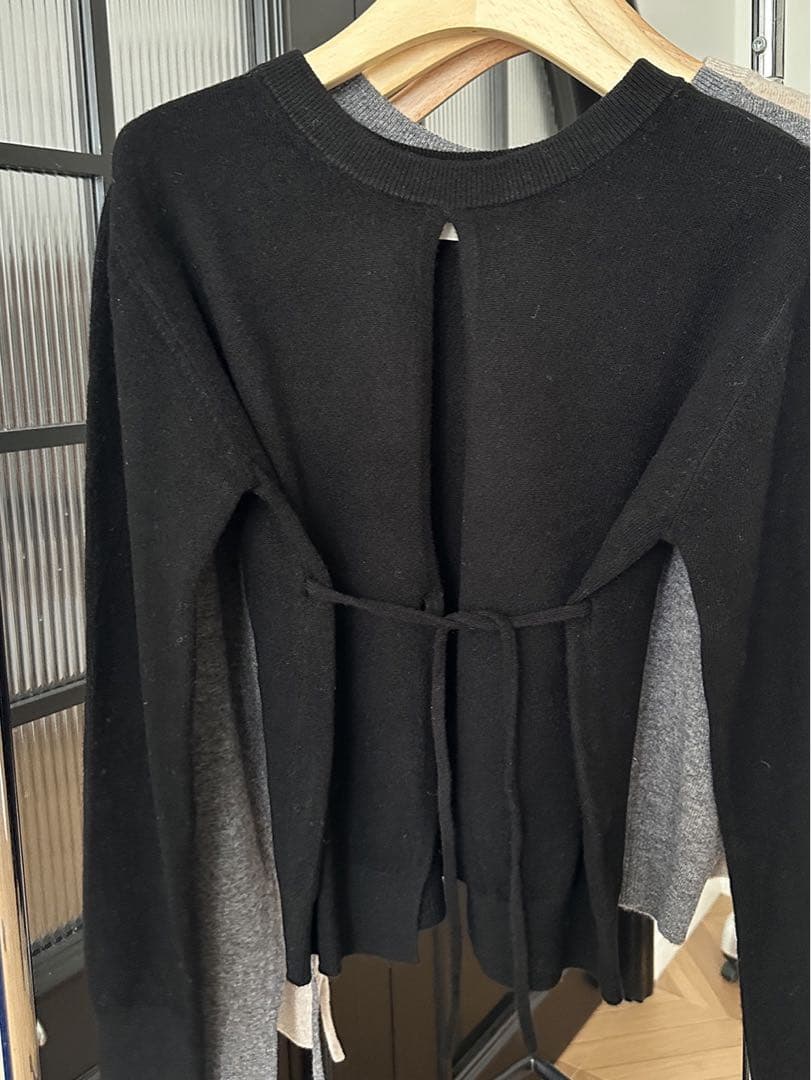 広瀬すず×CLANE W FACE CENTER SLIT KNIT TOPS - メルカリ