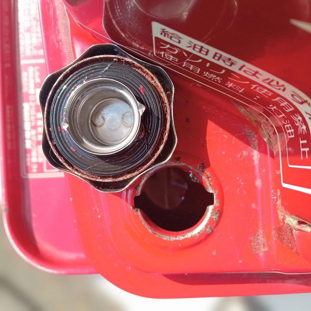 コロナ石油ストーブSR―1後期型 昭和レトロタンク一体型 電子点火OK