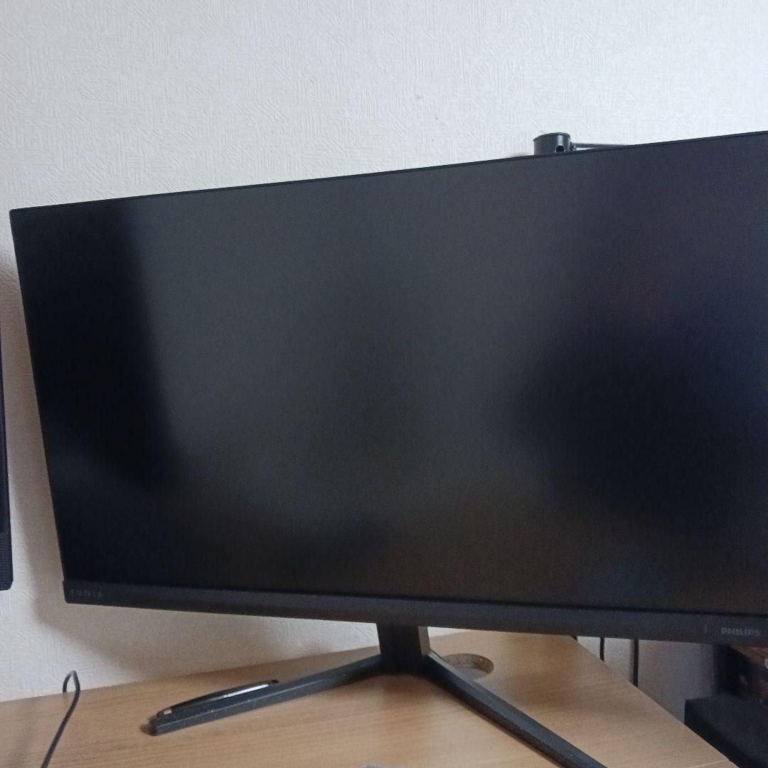 PHILIPS EVNIA ゲーミングモニター 27インチ/180Hz/フルHD - メルカリ