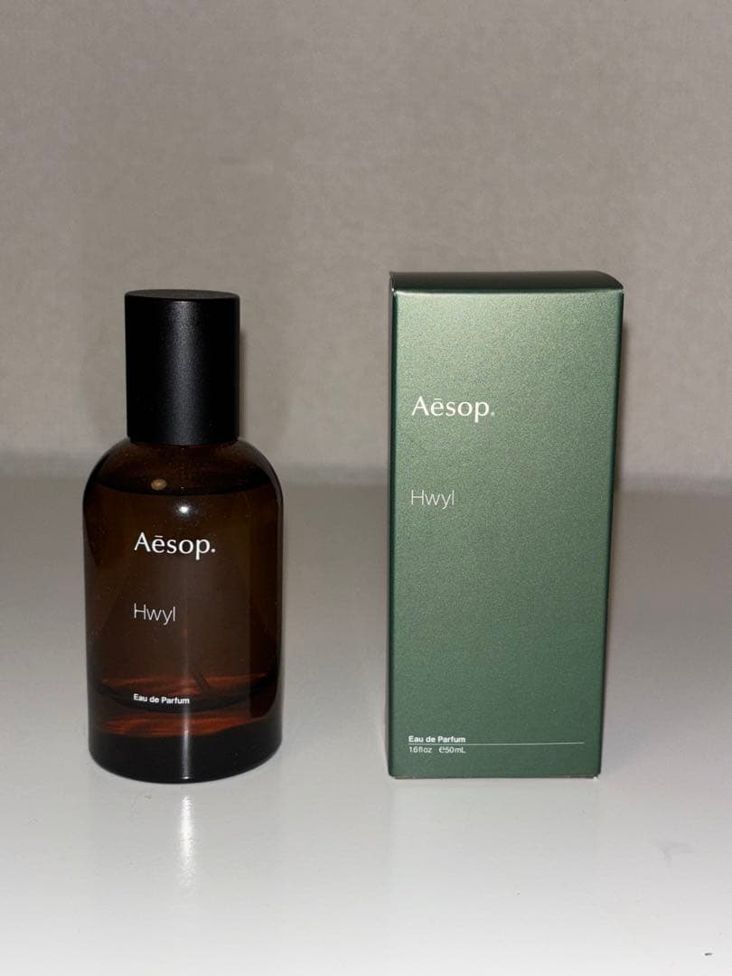 Womo incense + Cardamomオードパルファム