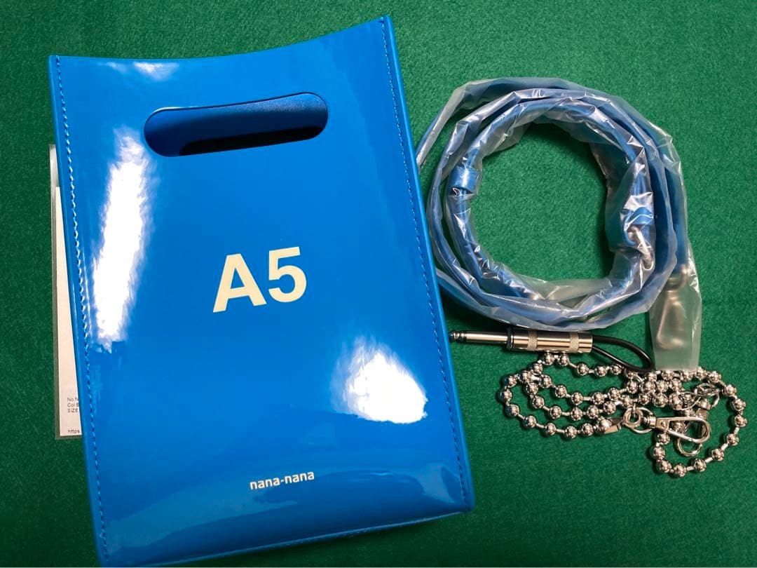 nana-nana × ZUTOMAYO A5_Am7 (Blue)nana-nana × ZUTOMAYO A5_Am7