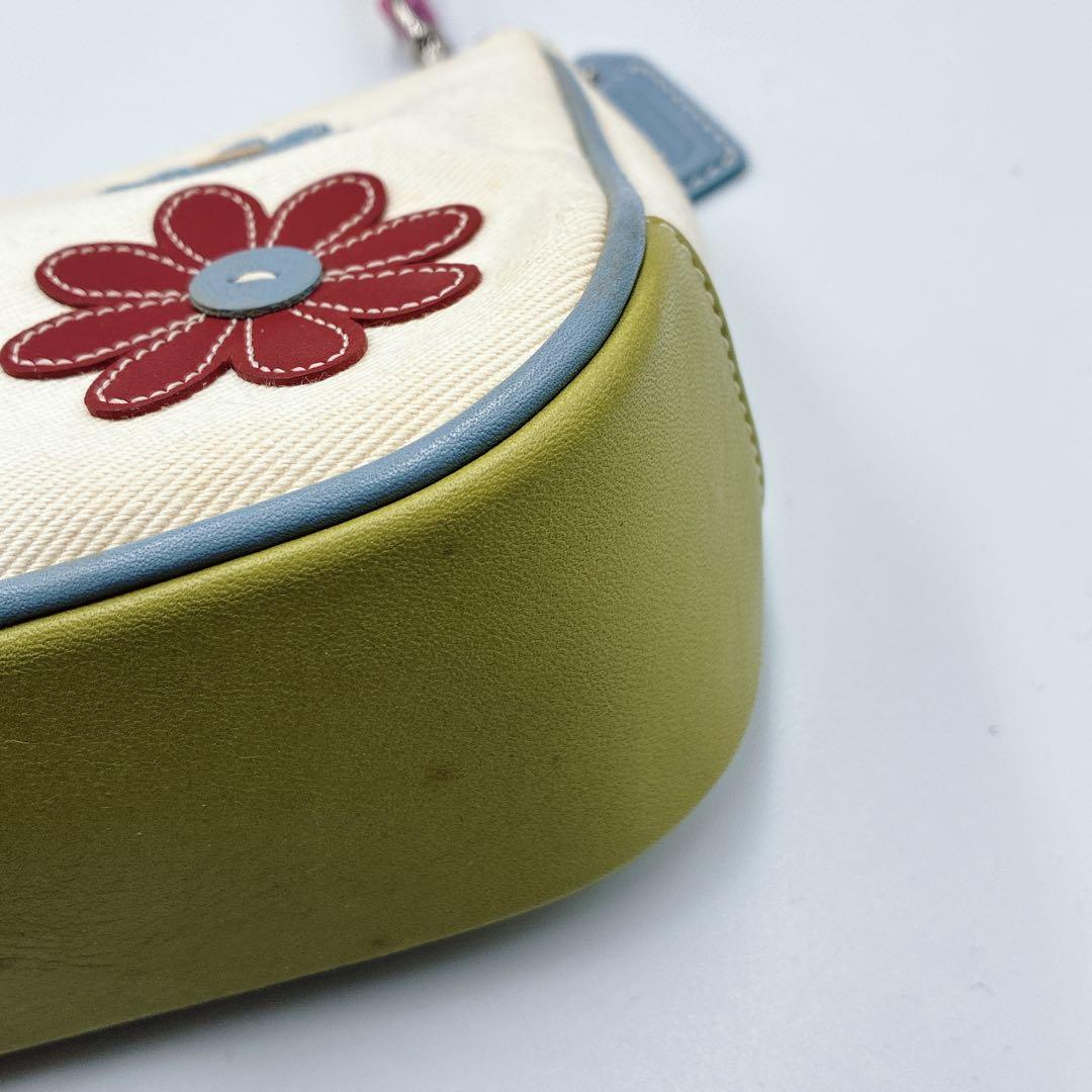 希少⭐️COACH コーチ アクセサリーポーチ 渋谷限定 フラワー