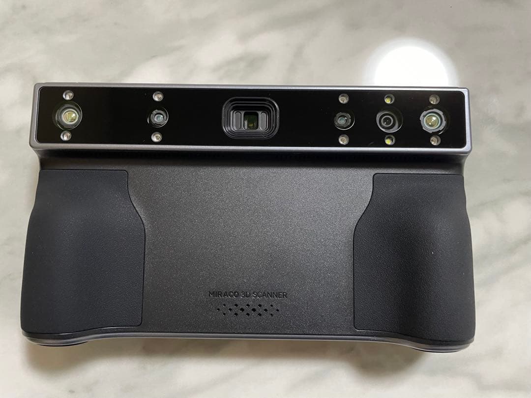 Revopoint MIRACO 16GB 本体と付属品(欠品あり) Revopoint MIRACO 3D Scanner: All-in-One Solution for Small to