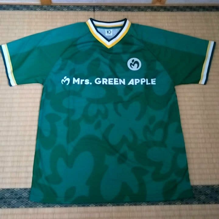 Mrs. GREEN APPLE 10 ミセスグリーンアップルTシャツ - メルカリ