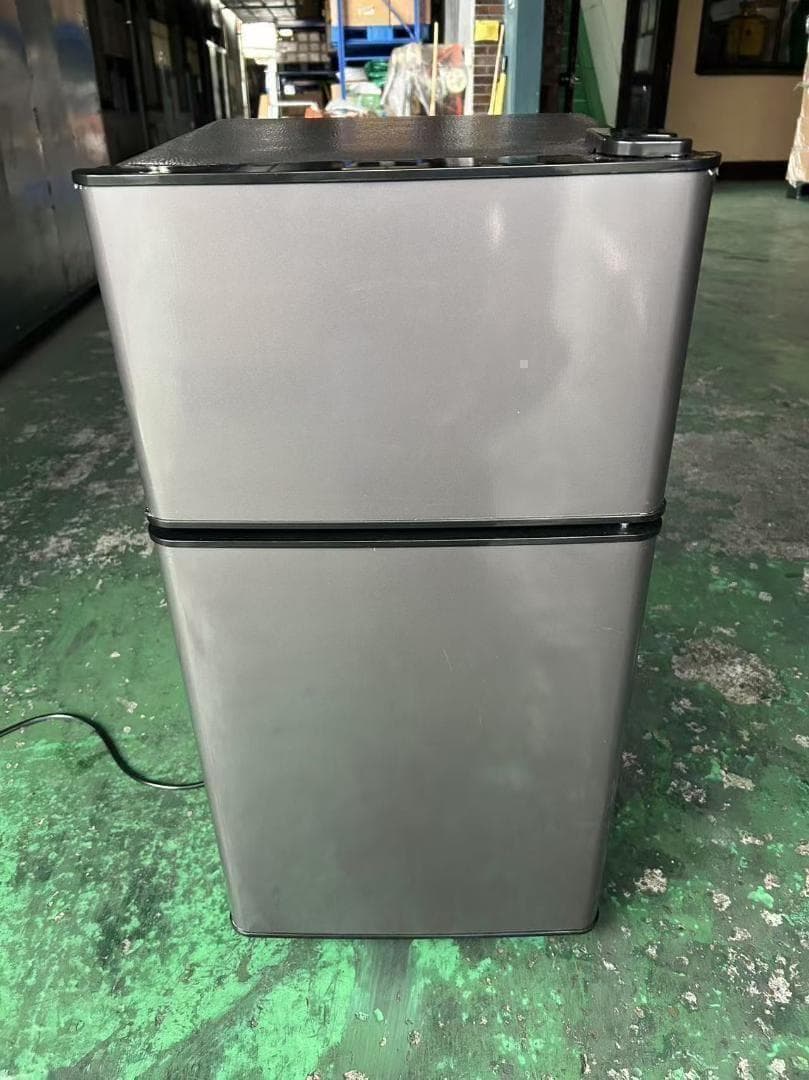 中古美品 冷蔵庫 一人暮らし冷凍冷蔵庫 60L　ブラック 中古美品 冷蔵庫 一人暮らし冷凍冷蔵庫 60L ブラック - メルカリ