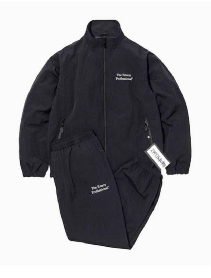 Ennoy スタイリスト私物 ナイロンセットアップ 上L 下M AW23 - メルカリ
