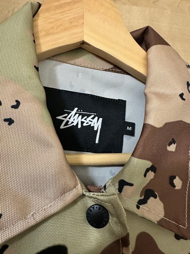STUSSY カモフラ 迷彩コーチジャケット - メルカリ