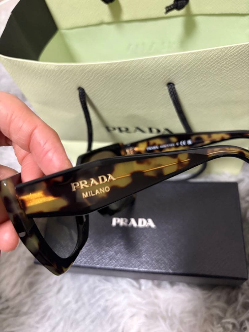 PRADA MILANO サングラス ブラック/トータス