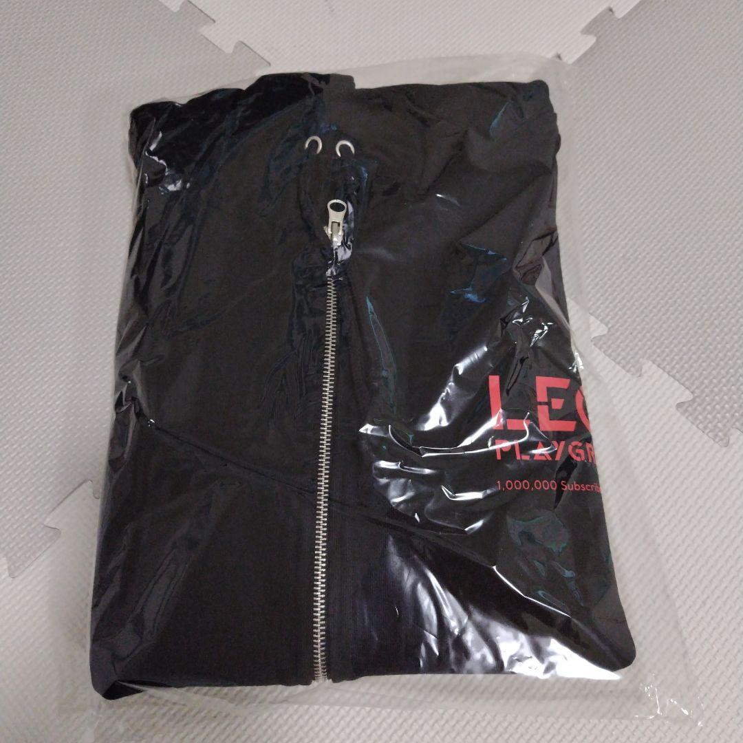 LEOの遊び場 【LEO size】ジップパーカー - メルカリ