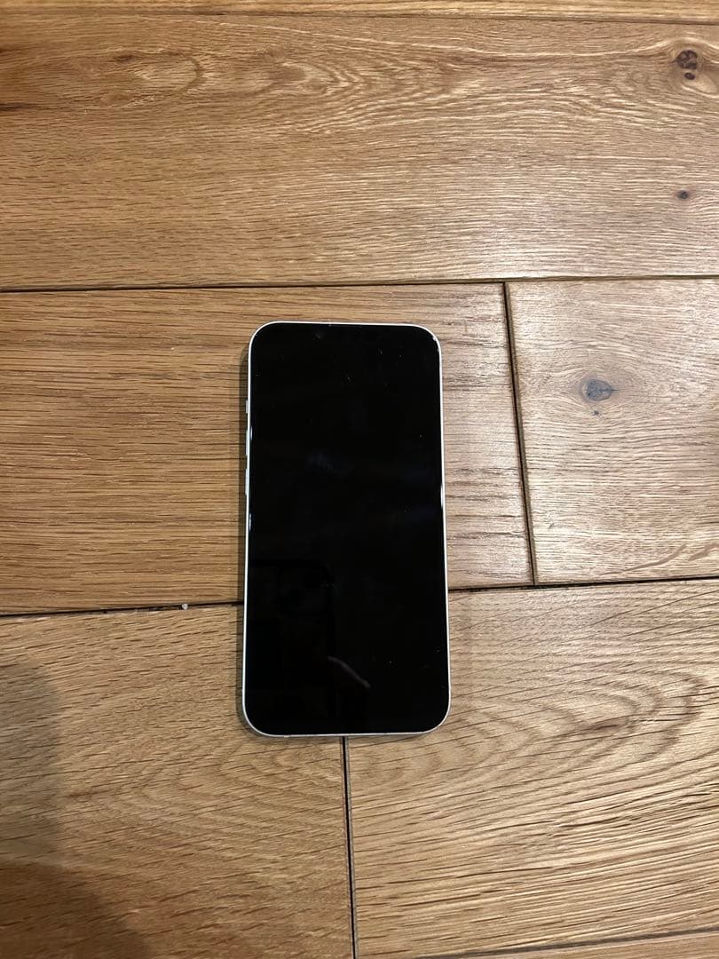 iPhone14 128GB スターライト 画面修理済 - メルカリ