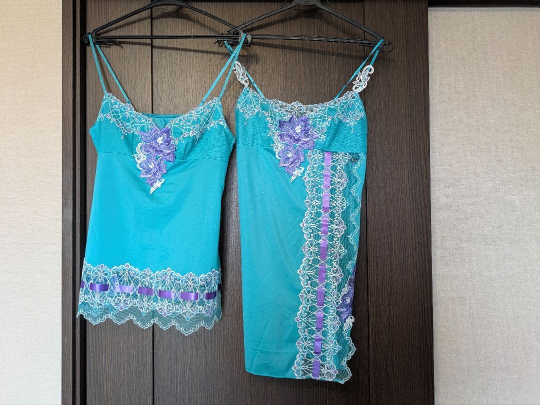 美品2点】サルート⭐キャミソールとスリップ2点セット⭐ - 下着