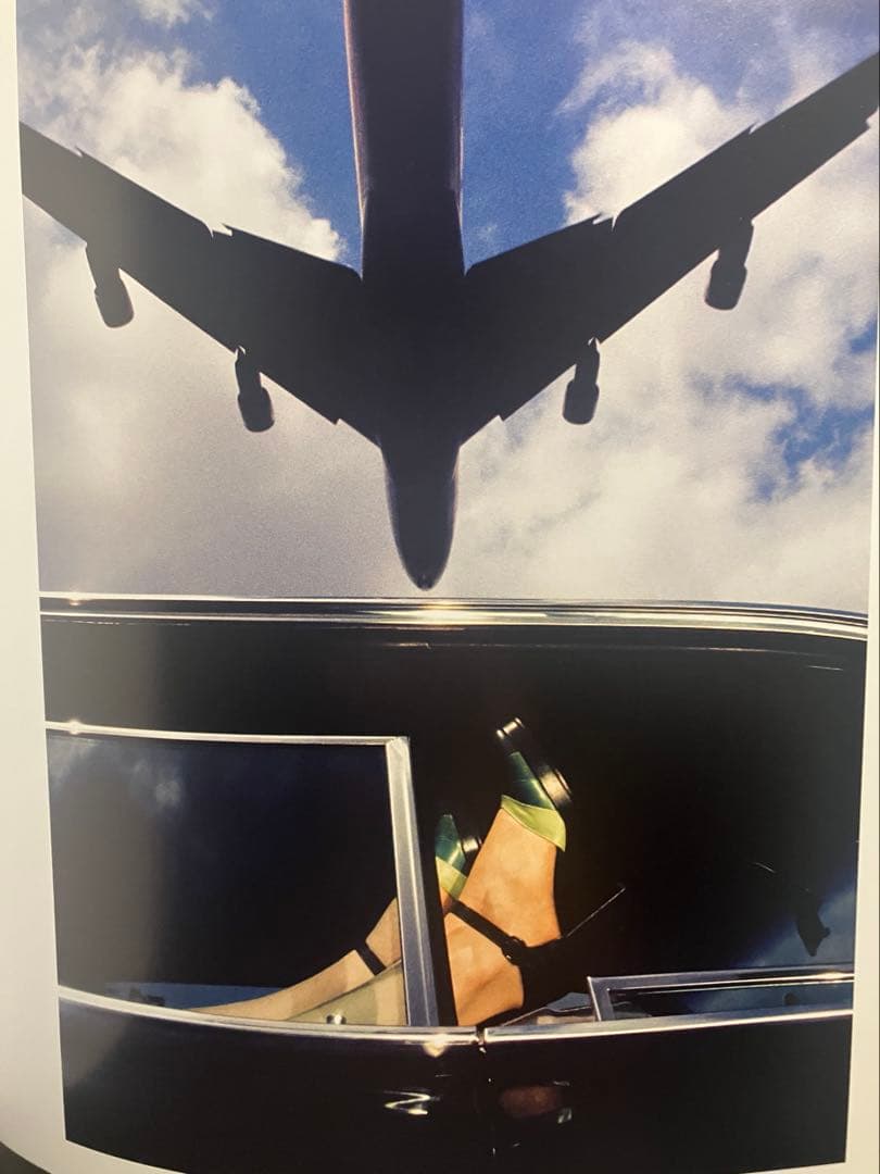 希少】英語初版本 Guy Bourdin ギイブルダン 写真集 - メルカリ