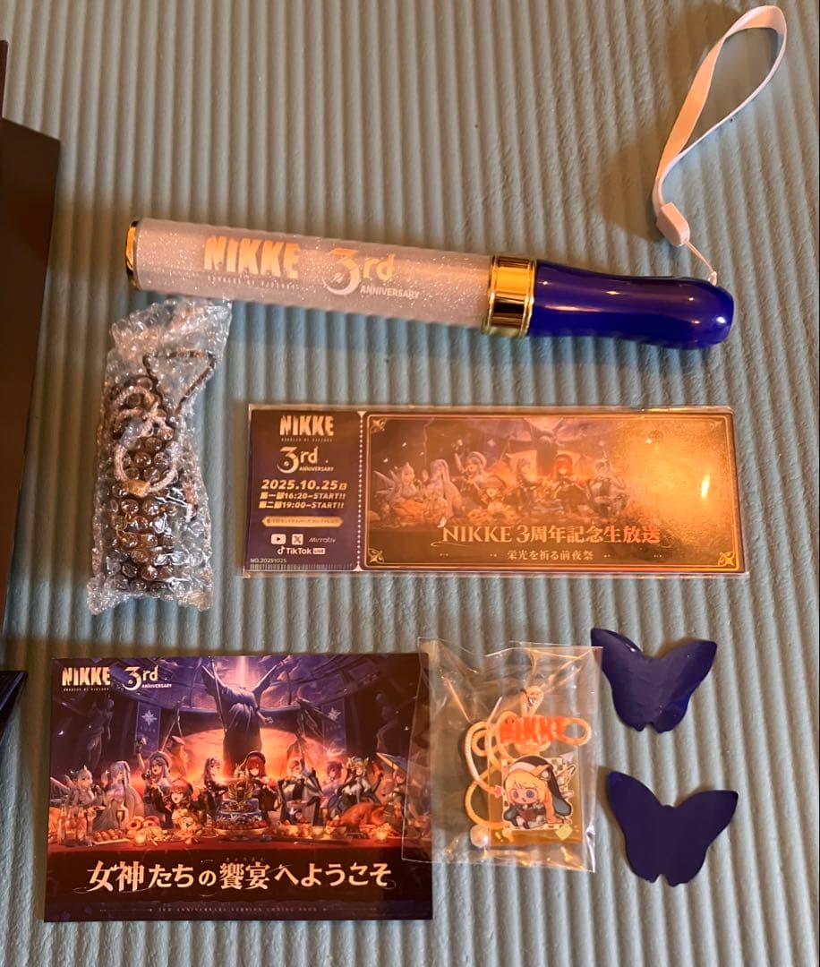 勝利の女神NIKKE 3周年 生放送 来場者特典セット - メルカリ