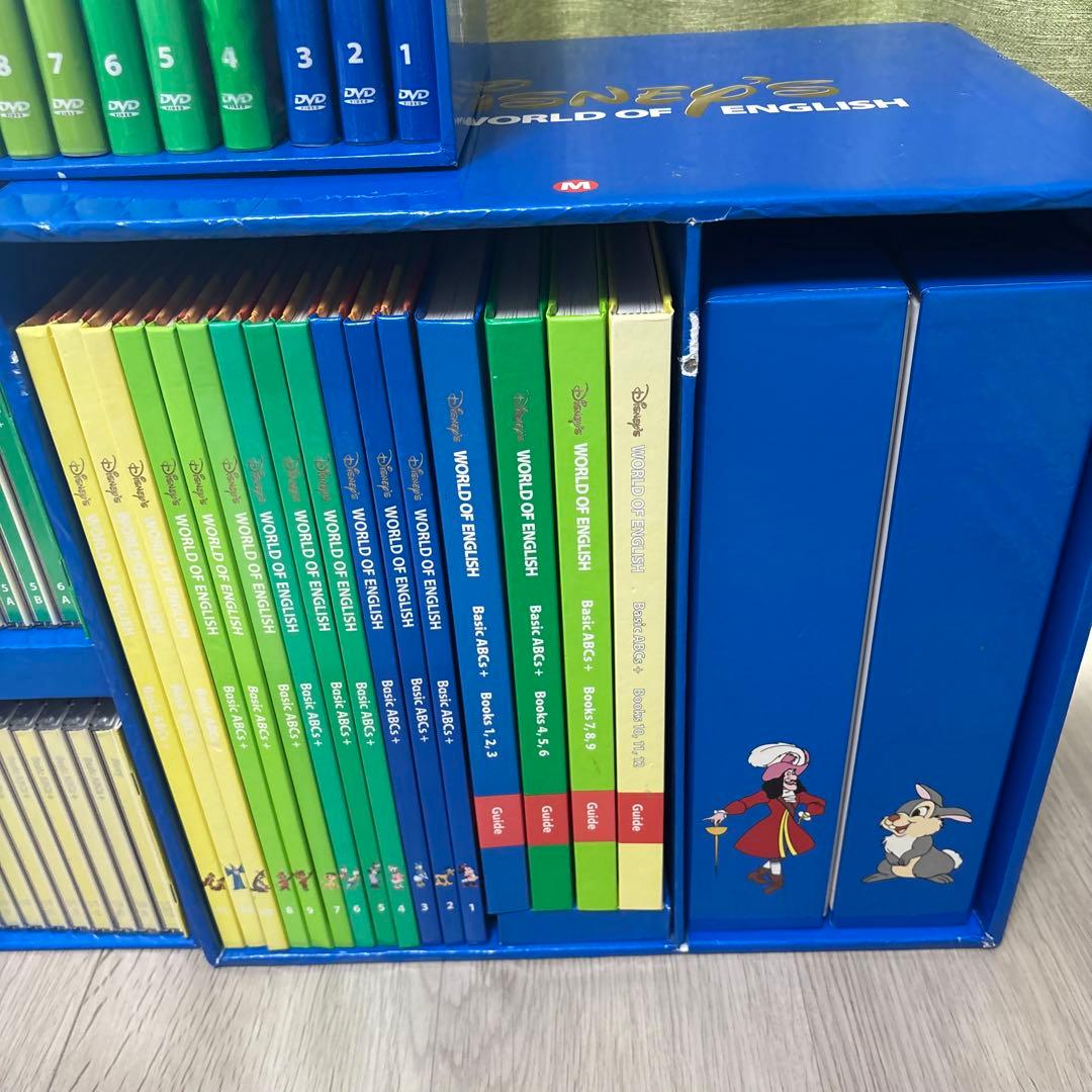 DWE ディズニー英語システム Basic ABCs+ DVD - メルカリ