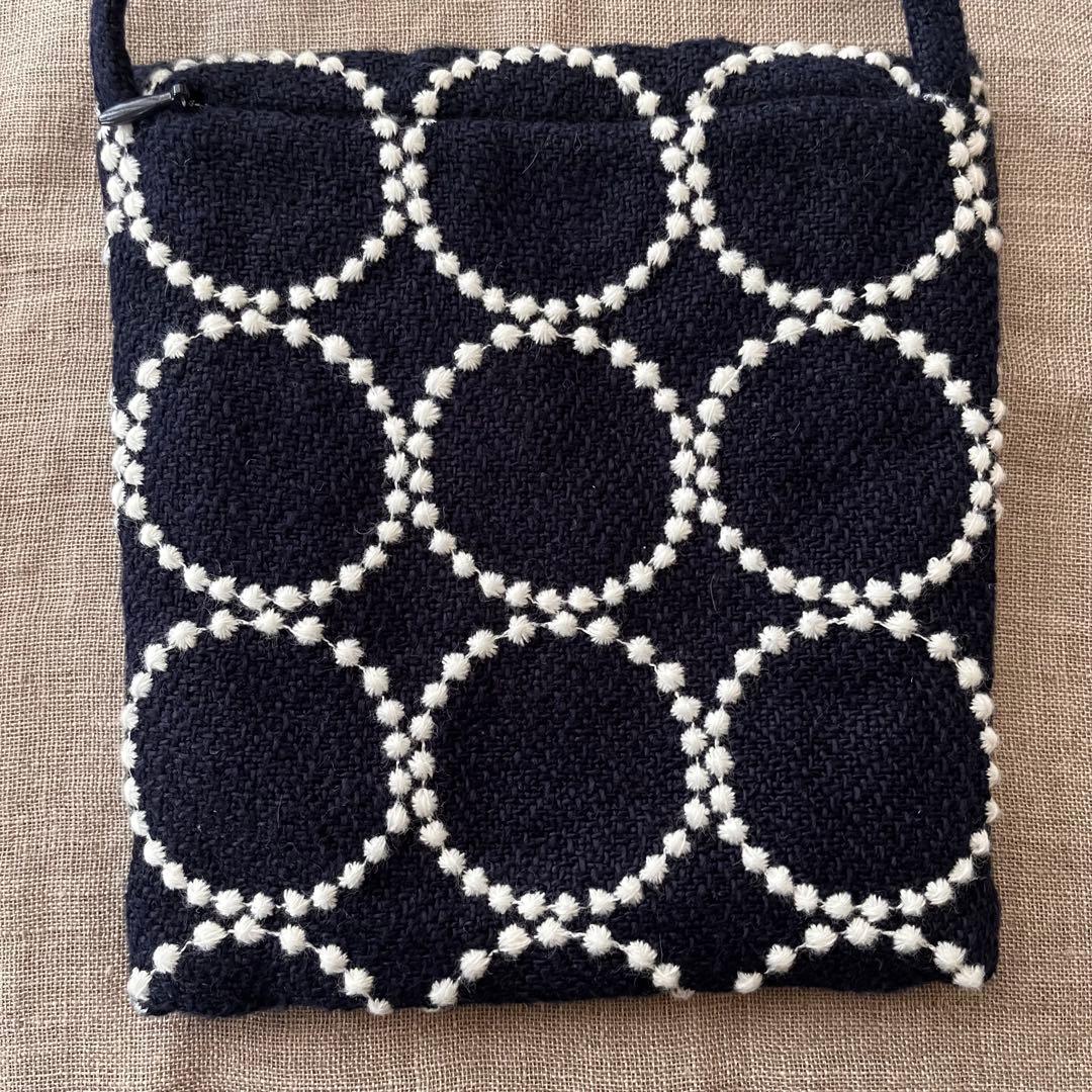 minä perhonen ミナペルホネン ポケットバッグ タンバリン ネイビー