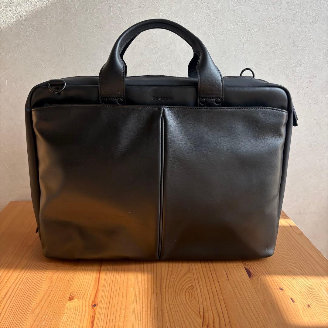 サムソナイト モダニクル2 ブリーフ 2way 黒 2回使用 サムソナイト モダニクル2 ブリーフ 2way 黒 2回使用 - メルカリ