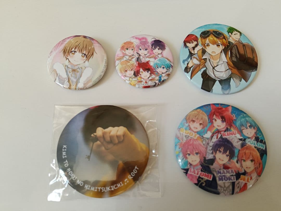 すとぷりSTPR るぅとくん 実写缶バッジ セット - メルカリ