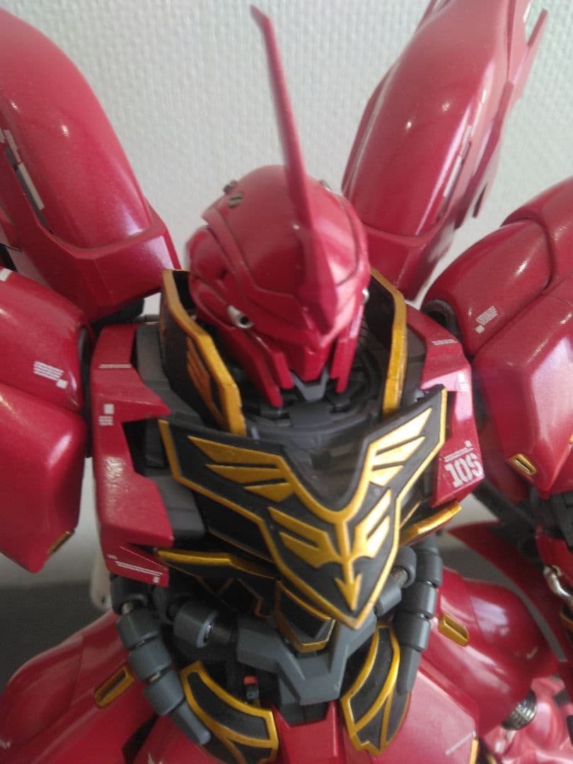 ガンプラ MG シナンジュ 全塗装完成品 バズーカ 専用台座付