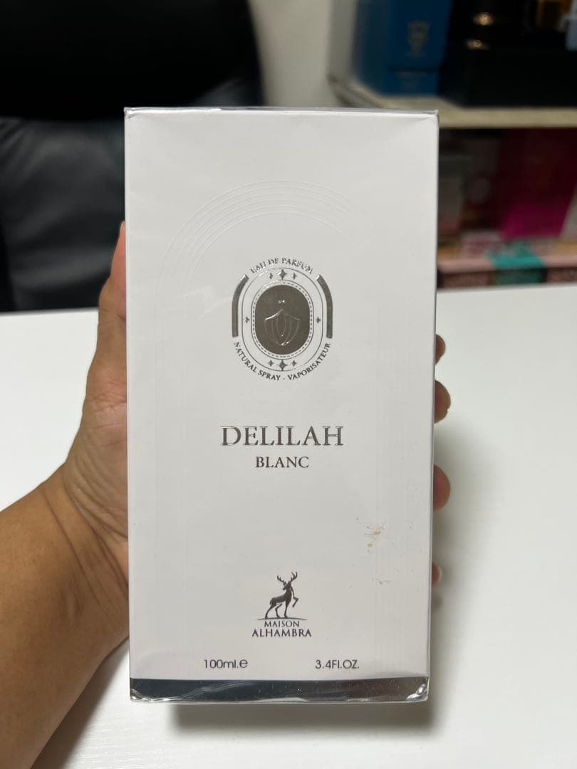 DELILAH BLANC by Maison Alhambra 100ml香水 - メルカリ