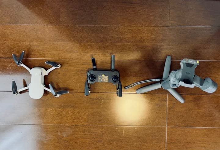 DJI OM5 Gray OM5ATG スマホジンバル スマホアクセサリー DJI OM5