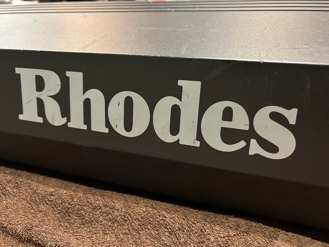 Roland Rhodes MK-80 ステージ ピアノ ハードケース - メルカリ