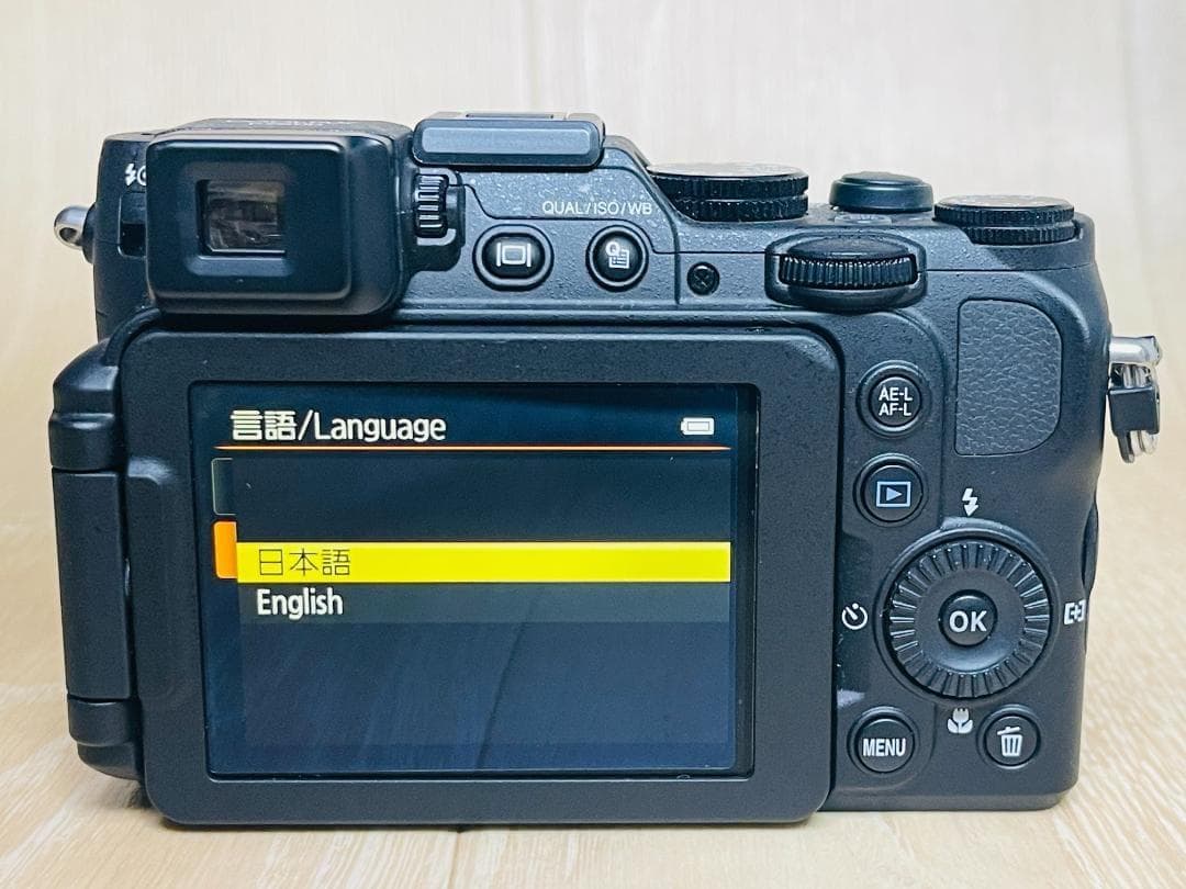 Nikon ニコン COOLPIX P7800 スマホ転送 高級コンデジ 美品 - メルカリ