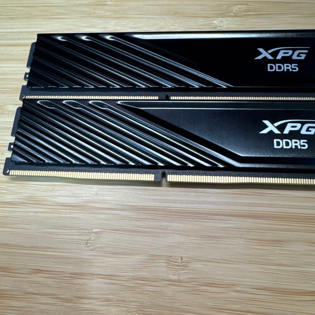 XPG DDR5 AX5U6000C30M16G -BB300 16GB×2