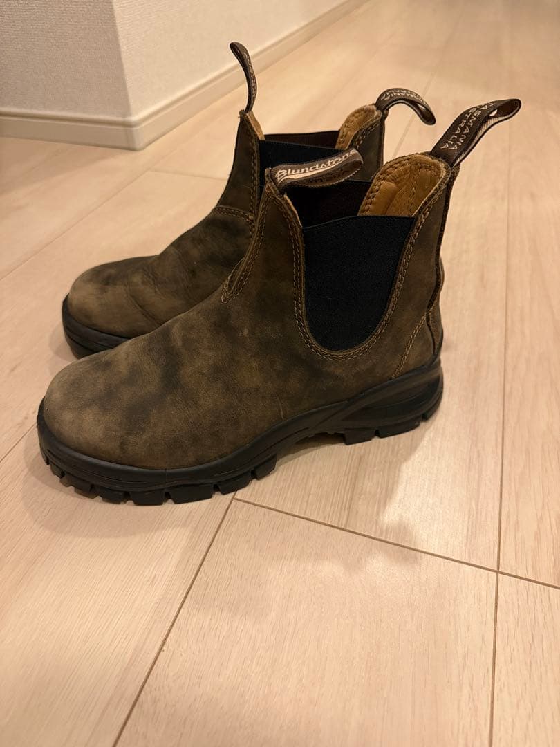 BLUNDSTONE/RUSTIC BROWN サイドゴアブーツ 2239 - メルカリ