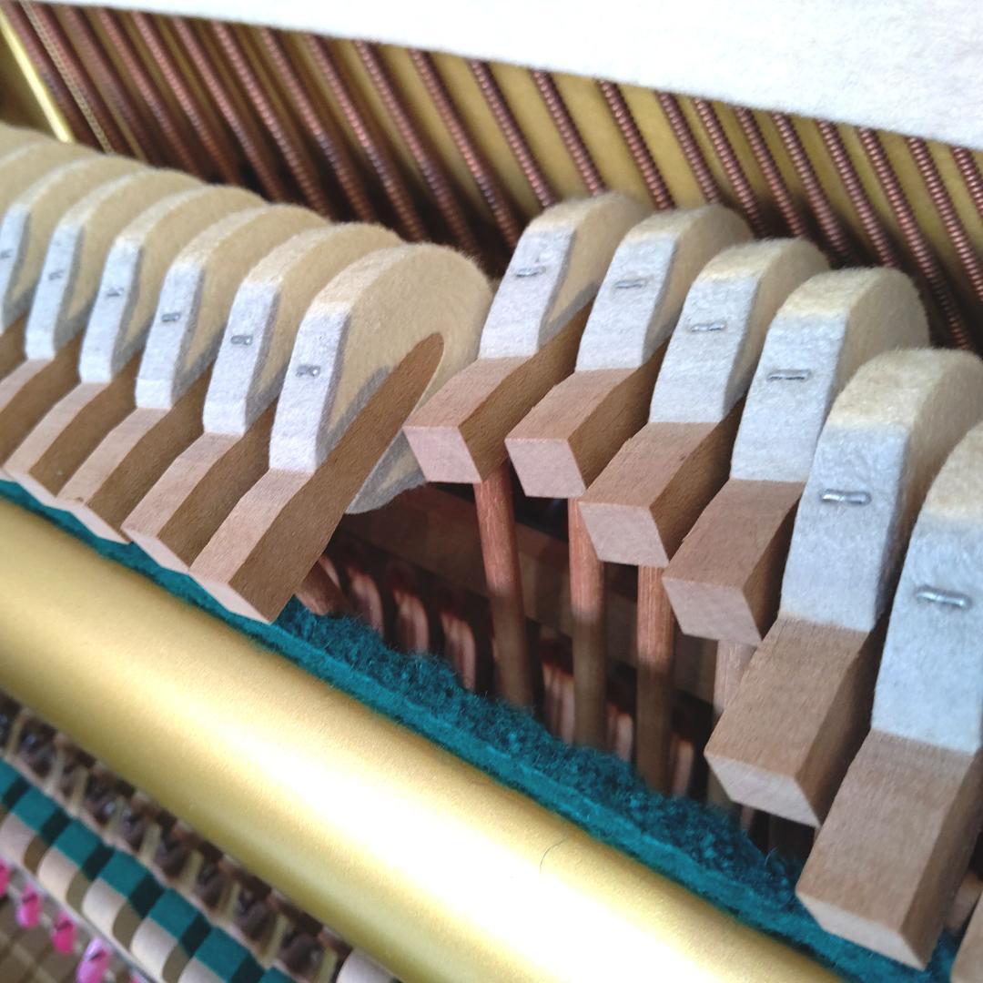 ヤマハ U1G【倉庫在庫、現状品ピアノ～良品を厳選/未整備現状渡し