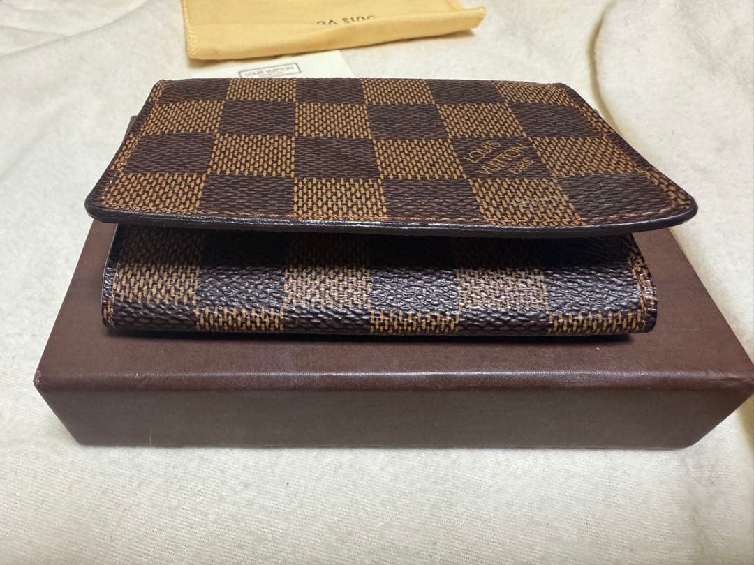 Louis Vuitton ダミエレザー名刺入れ