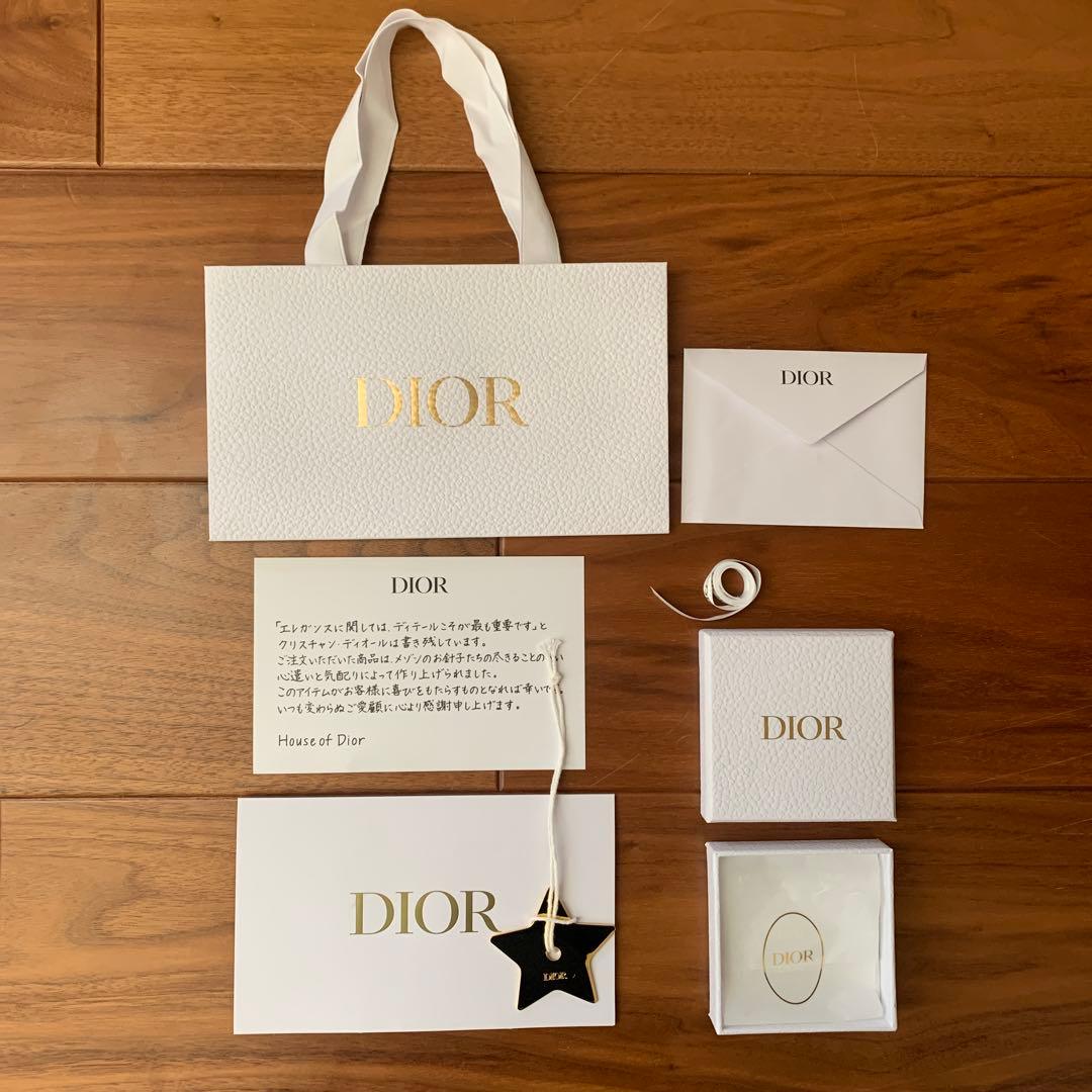 Dior 星 チャーム ノベルティ 箱 紙袋 ショッパー りぼん - メルカリ