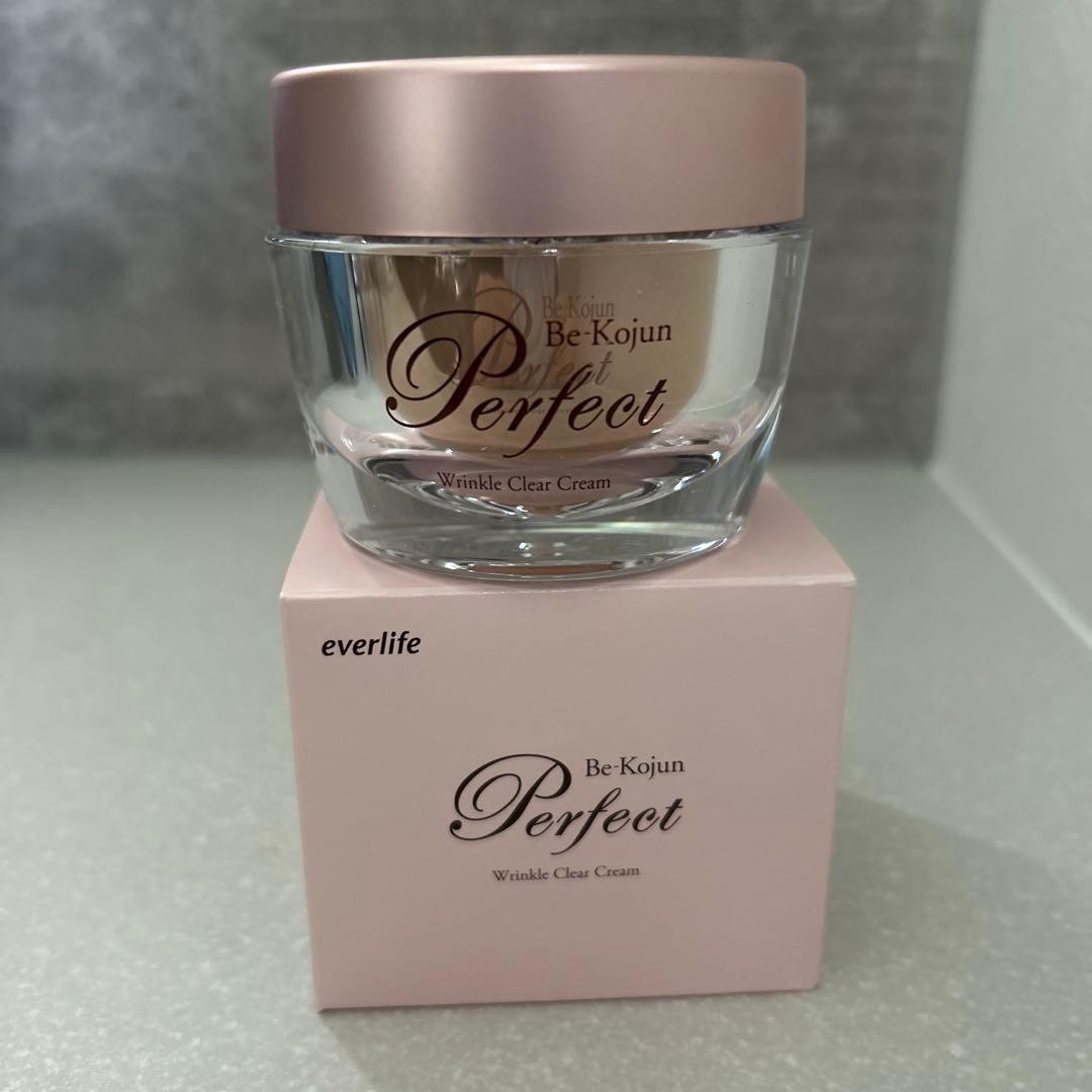 美皇潤パーフェクト リンクルクリアクリーム - メルカリ