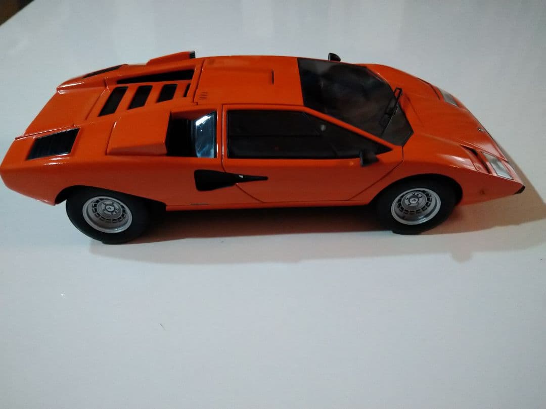 車 KYOSHO 1/18 ランボルギーニ カウンタック LP400