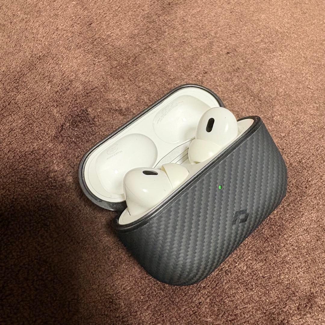 AirPods Pro (第2世代) Type-C ピタカ　ケース付 AirPods Pro（第2世代）『前モデルとの違い、PITAKAケース装着で快適に』