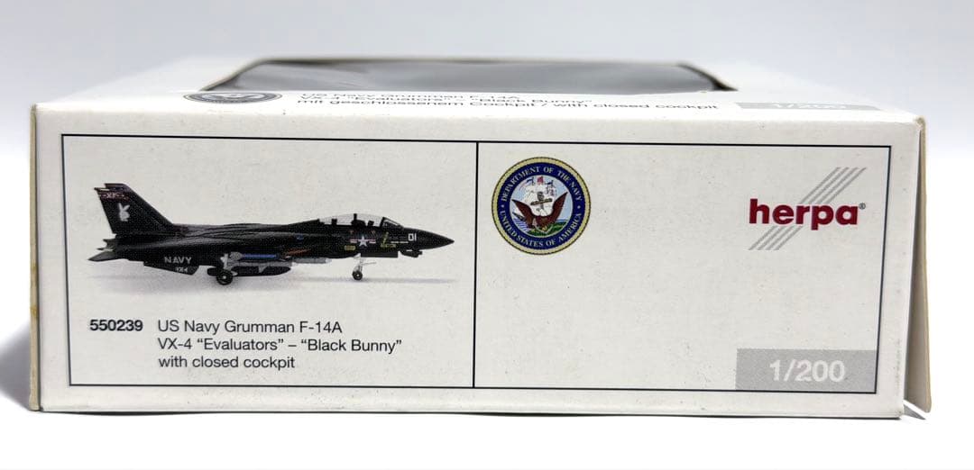 herpa 1/200 F-14A US Navy VX-4 ブラックバニー - メルカリ