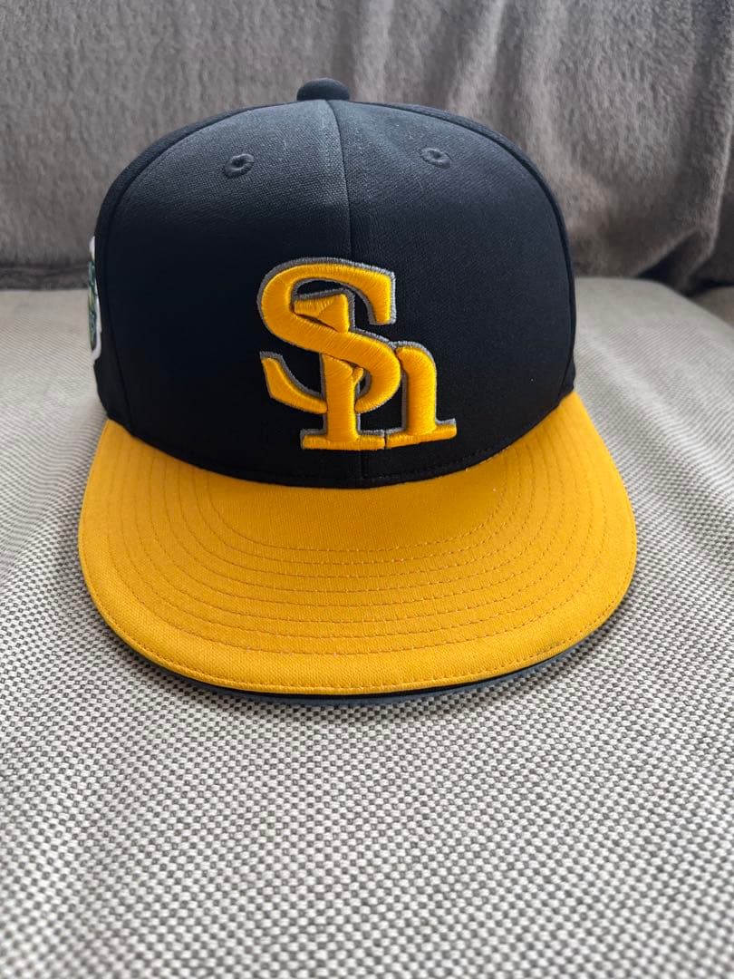 ソフトバンク　ヘルナンデス選手着用　2024年日本シリーズ　選手支給キャップ帽子 Amazon.co.jp: 横浜DeNAベイスターズ ーズ SMBC日本シリーズ2024優勝