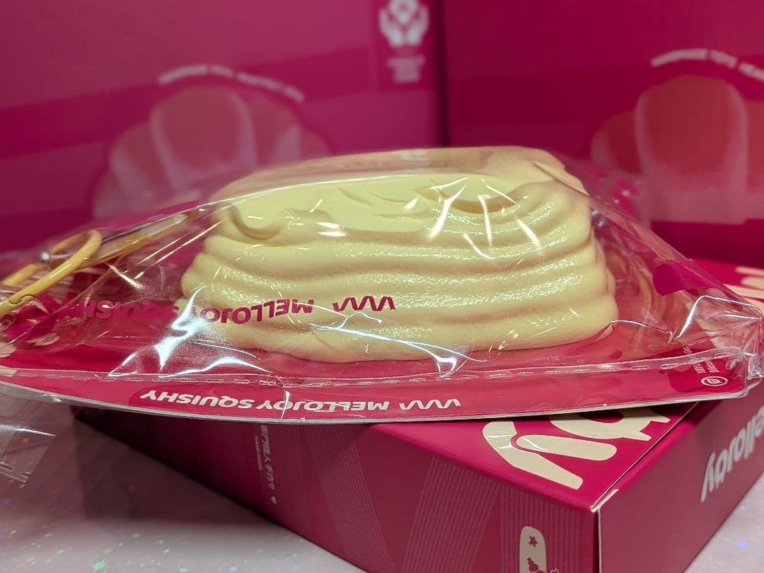 Mellojoy スクイーズ バタークリームチーズ メロジョイ - メルカリ