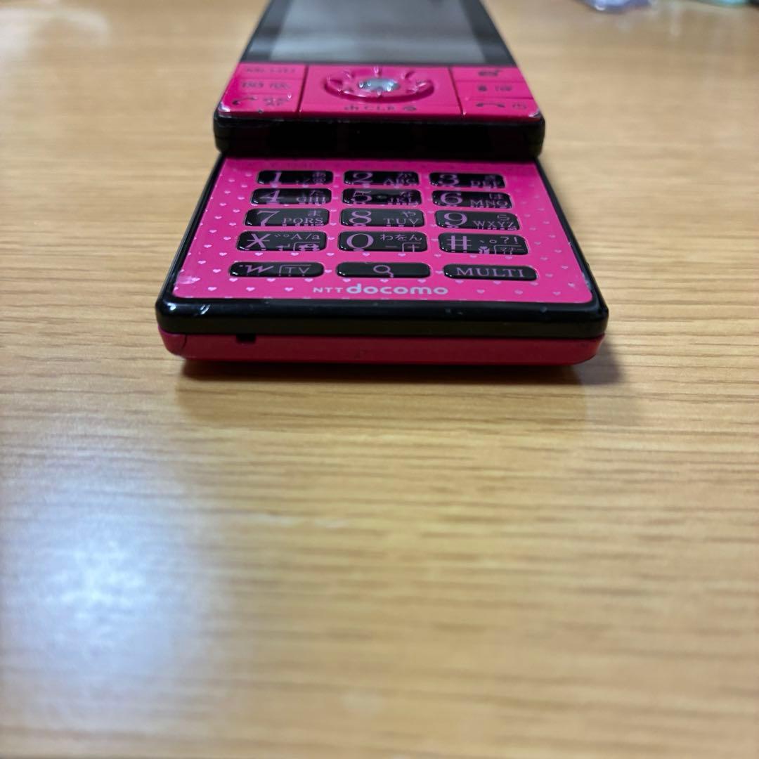 CECIL McBEE ガラケー F-04C 平成ギャル - メルカリ