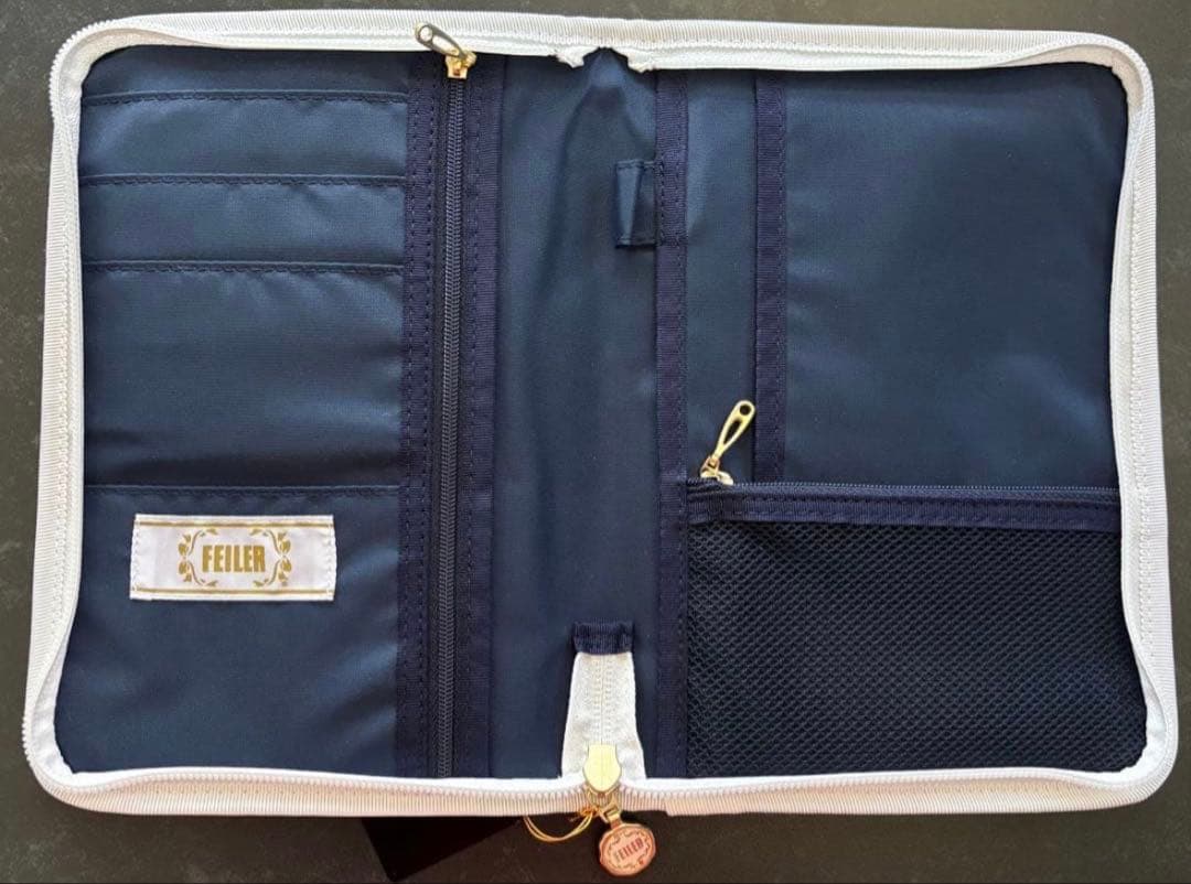 フェイラー ハイジ マルチケース - メルカリ