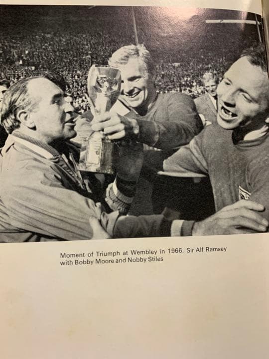 '66WC優勝監督サー・アルフ・ラムゼー伝記＂4-4-2システム＂で優勝！