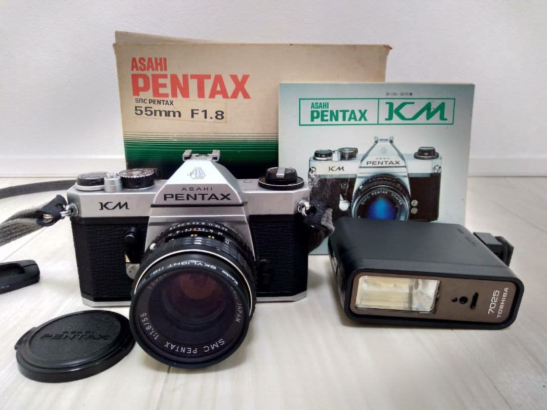 PENTAX　フィルムカメラ Amazon.com : Pentax ZX-7 Quartz Date 35mm SLR Camera Kit with 35