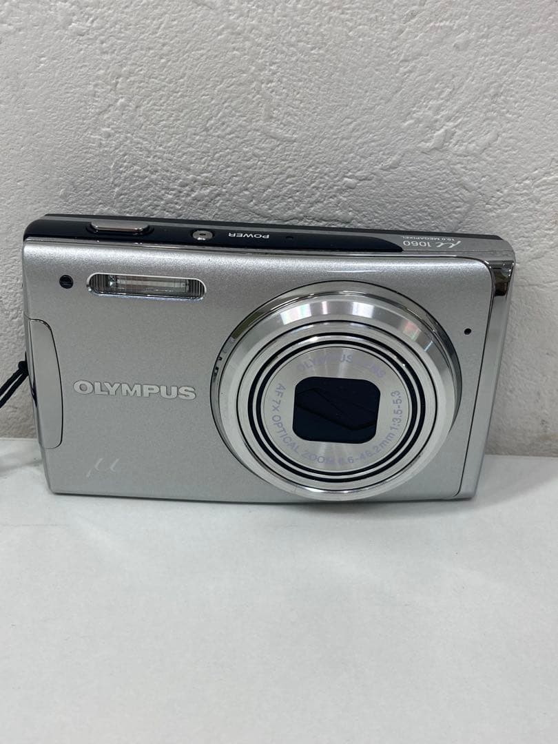 オリンパス　μ(ミュー) 1060 コンパクトデジタルカメラ Amazon | OLYMPUS デジタルカメラ μ1060 (ミュー) ホワイト μ1060 WHT