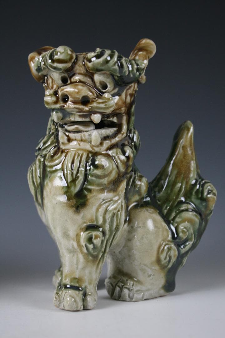 人間国宝金城次郎一門 金城敏徳 作 青磁色付立シーサー（中）1対