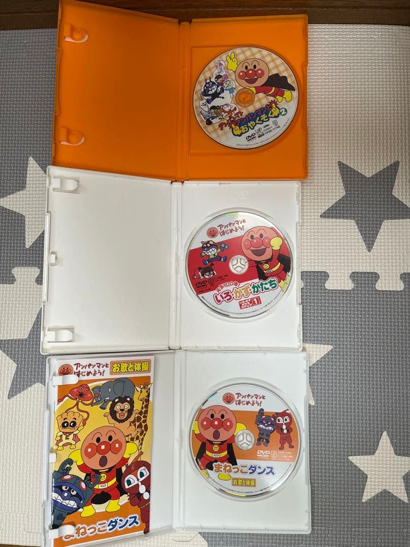 アンパンマン 教育DVD 12枚 - メルカリ