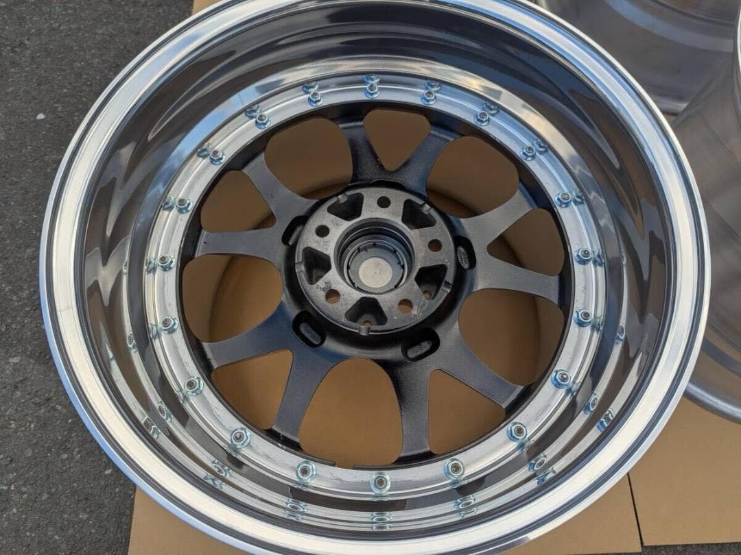 美品 極太 深リム SSR エイグル ストラッセ 18インチ 4本 リバレル