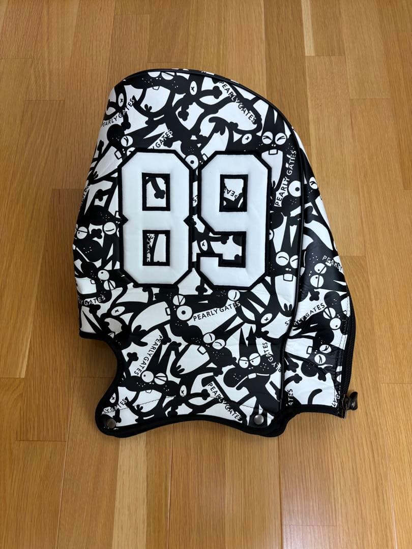 美品 入手困難 パーリーゲイツ ニャロメキャディバッグ キャディバッグ