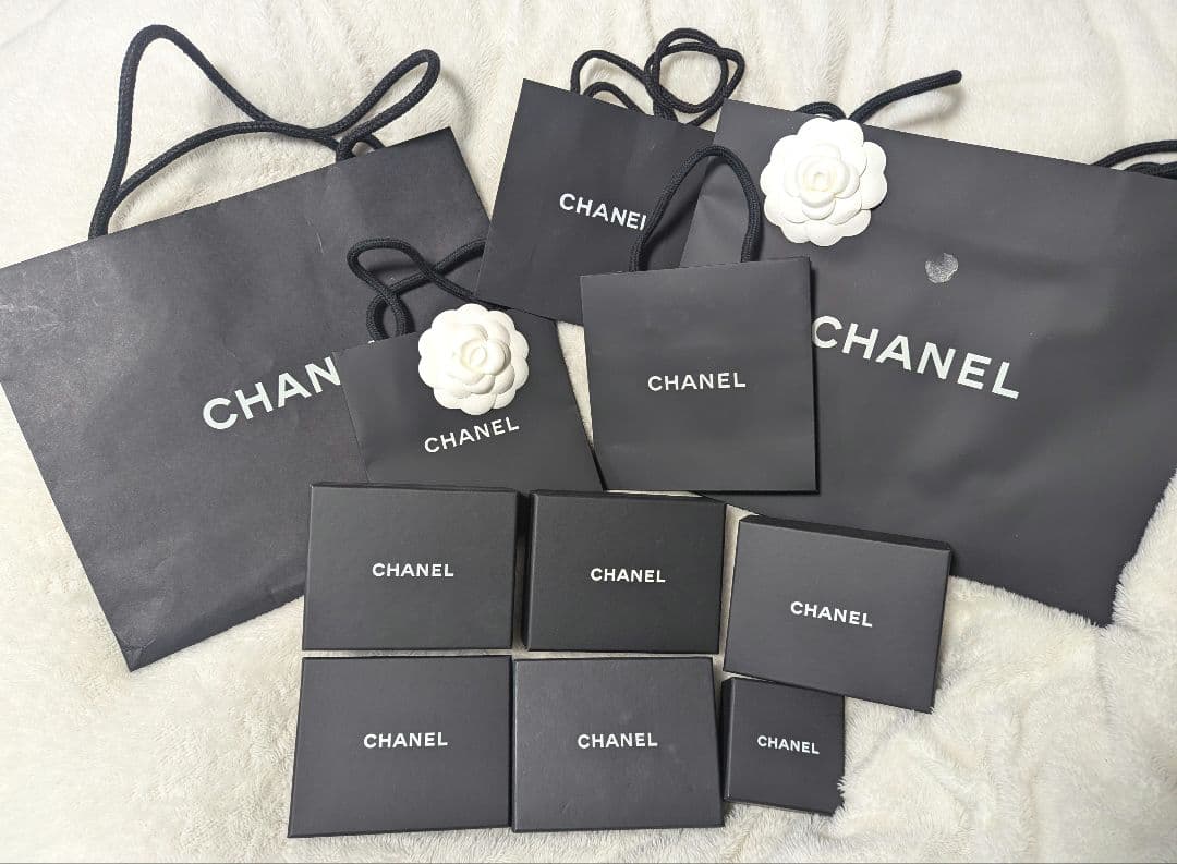 CHANEL アクセサリーボックス ショッパー まとめ売り シャネル ギフトボックス ショッパー 限定 ホリデー セット プレゼント