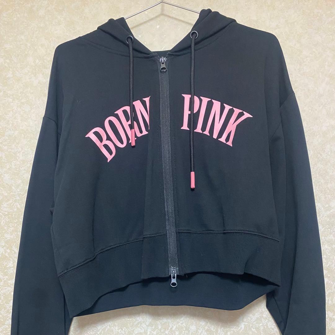 BLACKPINK ブラックピンク BORN PINKグッズ パーカー Mサイズ - メルカリ